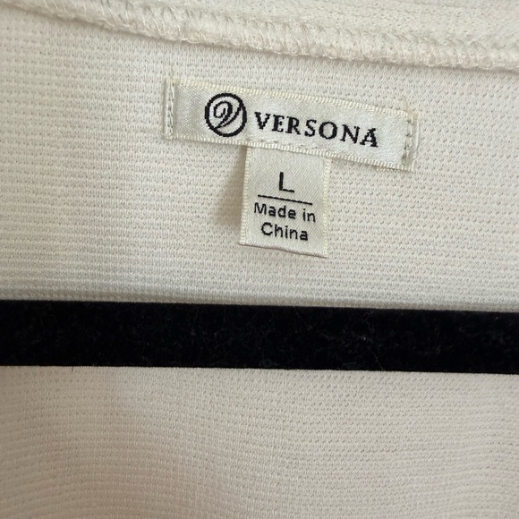 Versona Women’s White/Cream Feminine Minimalist Long Sleeve Top Size Large - Picture 2 of 5